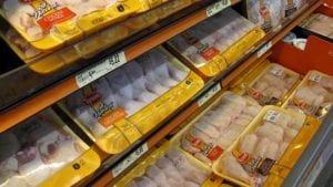 México: hay más pollo disponible pero precios no bajan